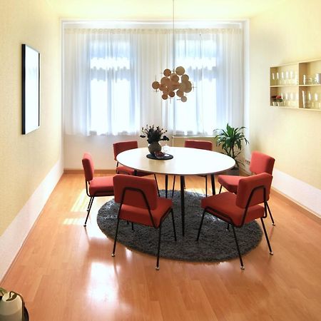 Vonbehling Boutique Apartment Mit 65Zoll Tv Und Designerstuecken Halle  Екстер'єр фото